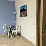 'a De' Scugnizzi Неаполь