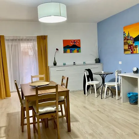 Couette-café 'a De' Scugnizzi