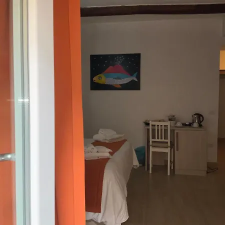 Couette-café 'a De' Scugnizzi *