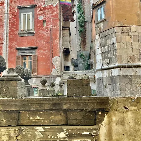 Couette-café 'a De' Scugnizzi Naples