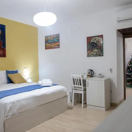 'a De' Scugnizzi Неаполь