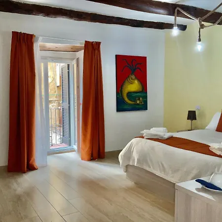 Bed and breakfast 'a De' Scugnizzi *