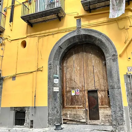 Bed and breakfast 'a De' Scugnizzi *