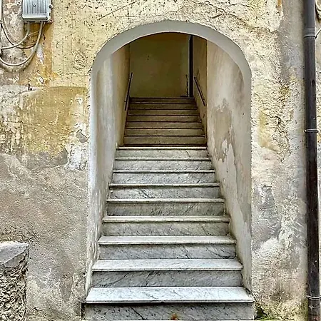 'a De' Scugnizzi Panzió Nápoly