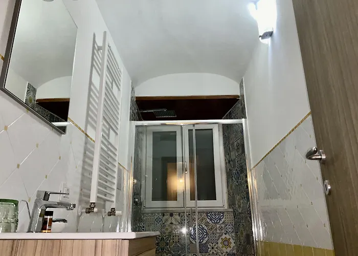 'a De' Scugnizzi Bed and Breakfast 3*