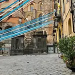 'a De' Scugnizzi 4*