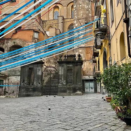 'a De' Scugnizzi 4*